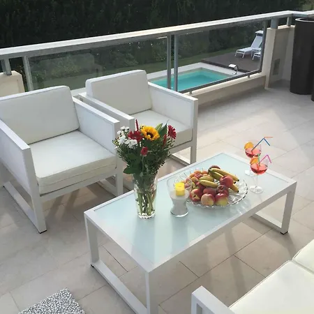 Villa Luxurious Modern With Refreshing Pool Forte dei Marmi