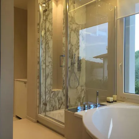 Luxurious Modern With Refreshing Pool * Forte dei Marmi