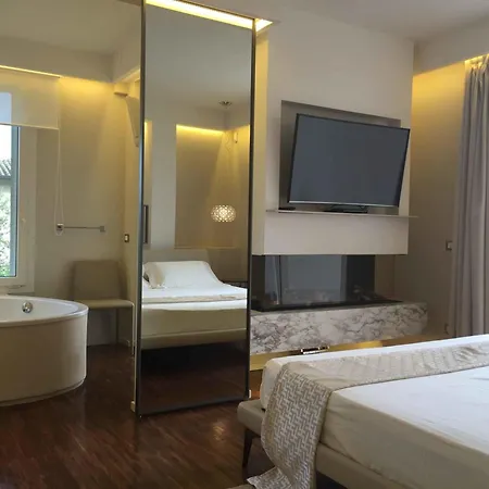 Luxurious Modern With Refreshing Pool * Forte dei Marmi