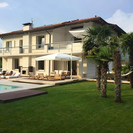 Villa Luxurious Modern With Refreshing Pool Forte dei Marmi